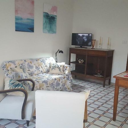 ריפוסטו Casa Del Levante מראה חיצוני תמונה