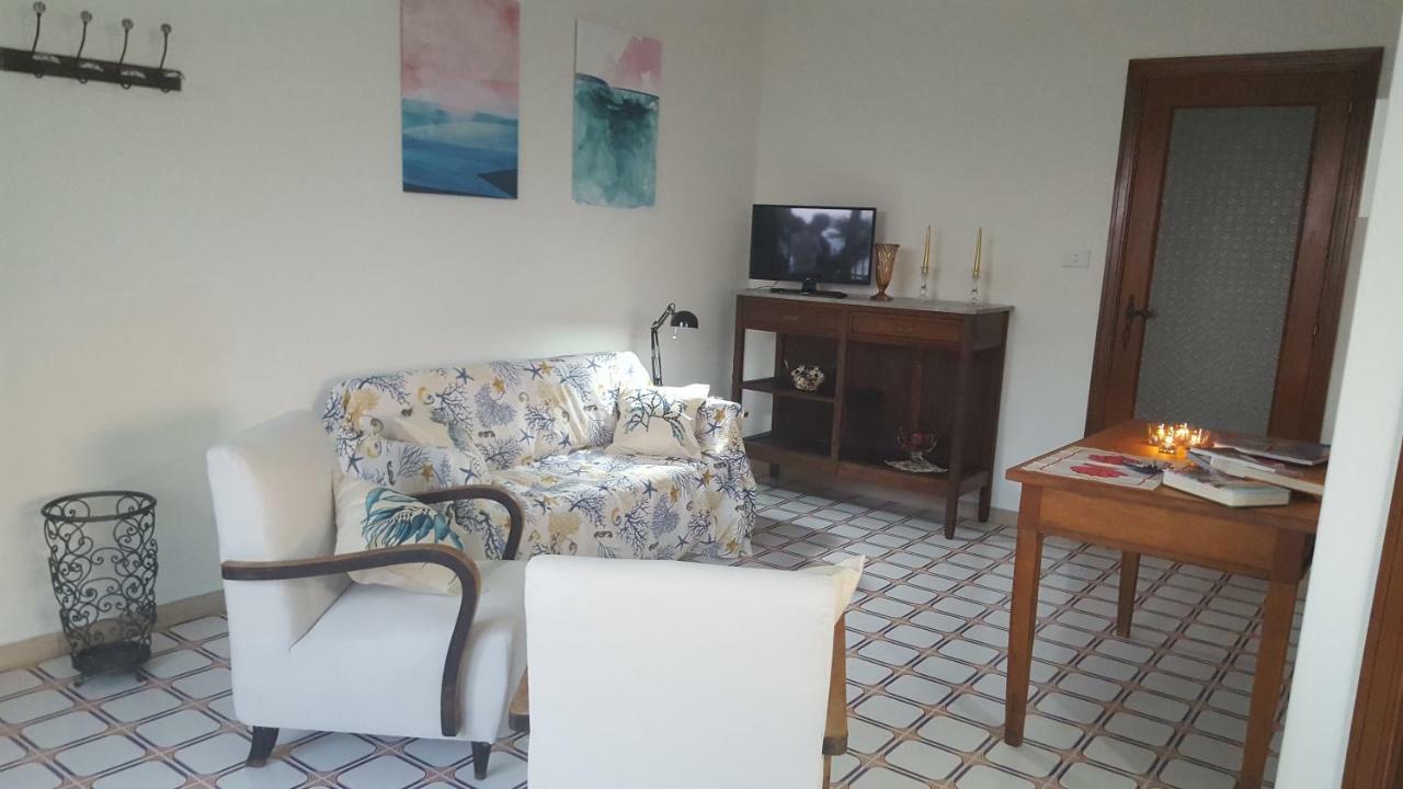 ריפוסטו Casa Del Levante מראה חיצוני תמונה