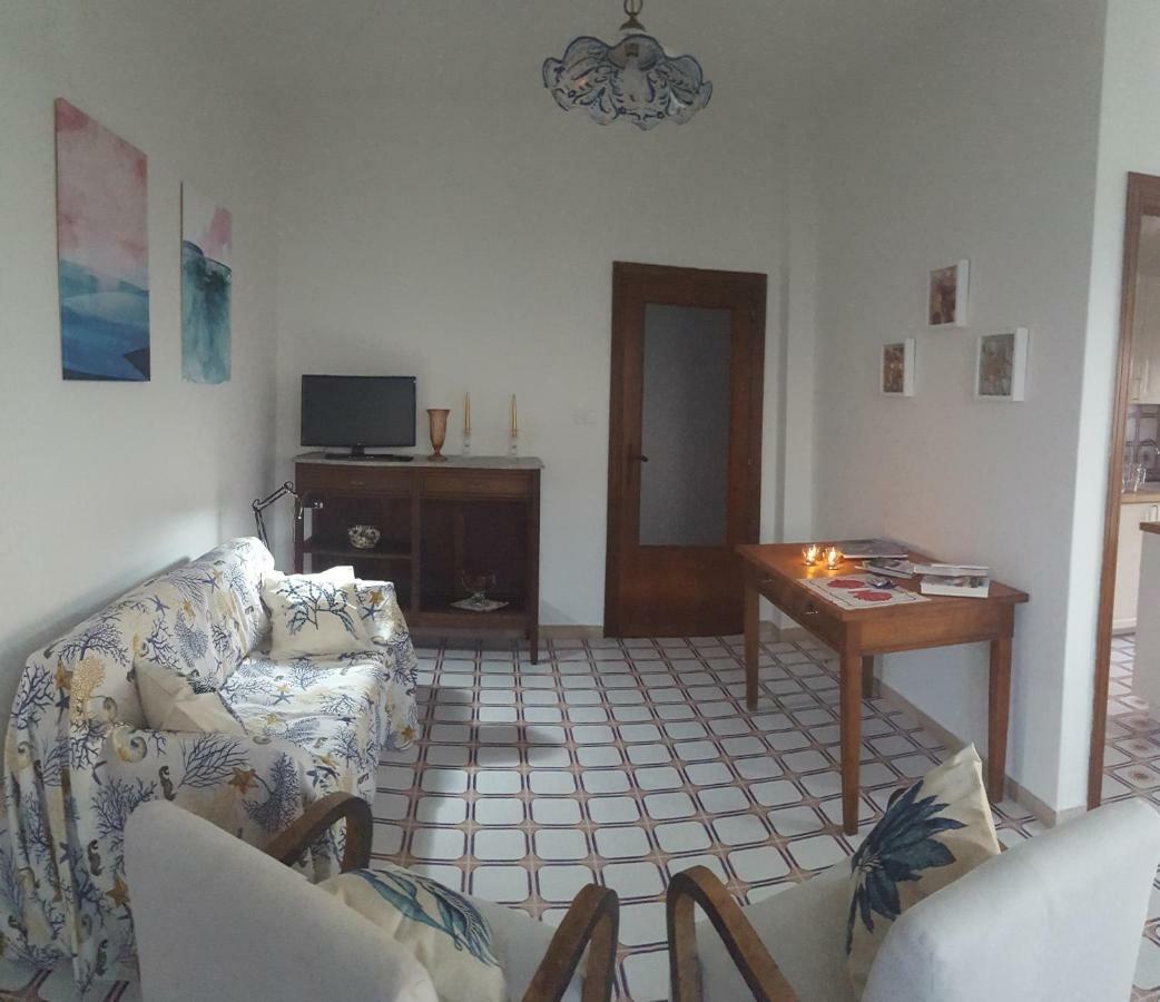 ריפוסטו Casa Del Levante מראה חיצוני תמונה