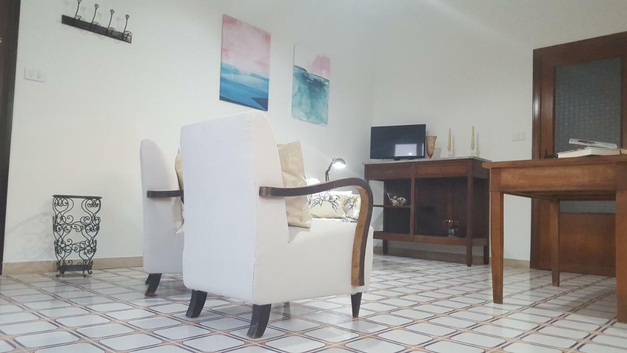 ריפוסטו Casa Del Levante מראה חיצוני תמונה
