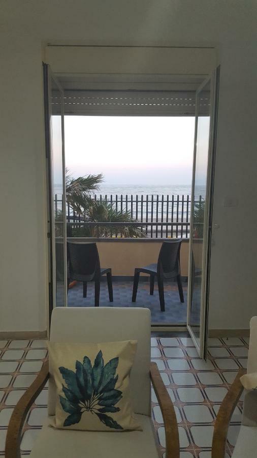 ריפוסטו Casa Del Levante מראה חיצוני תמונה