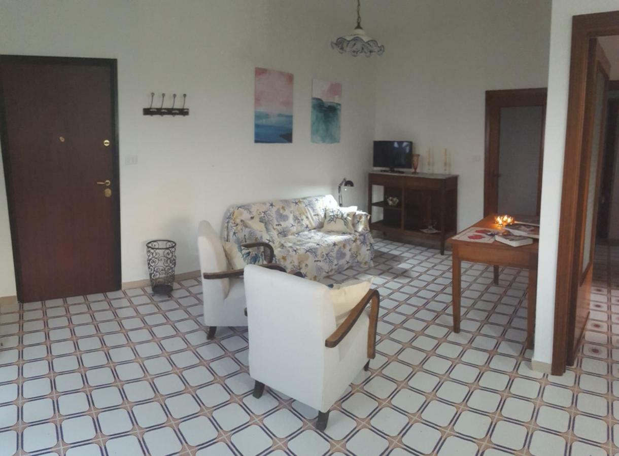 ריפוסטו Casa Del Levante מראה חיצוני תמונה
