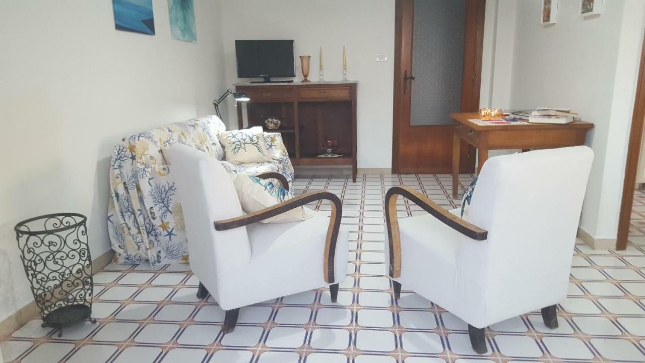 ריפוסטו Casa Del Levante מראה חיצוני תמונה